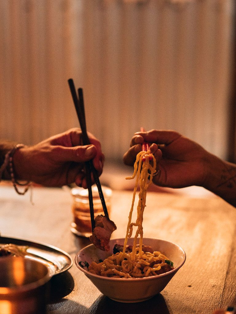 romane-noodles-food-bali-party